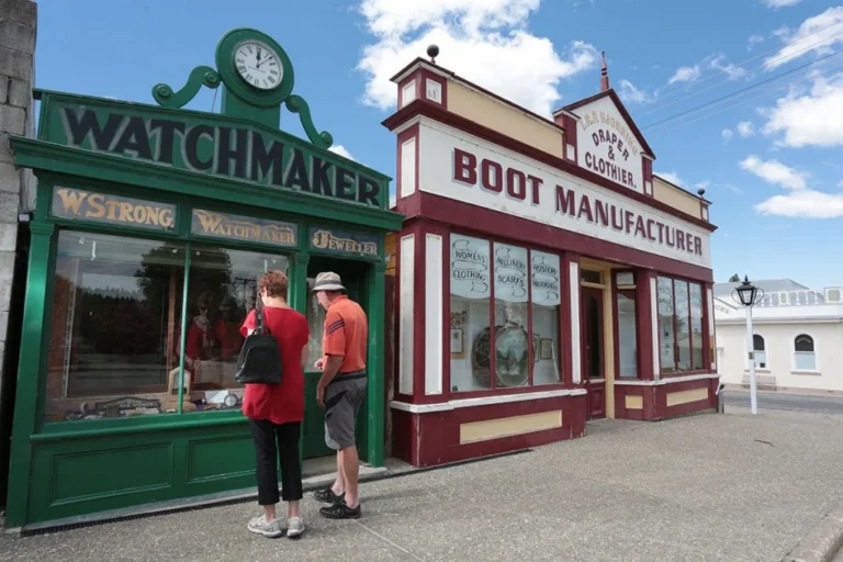 Naseby historical center