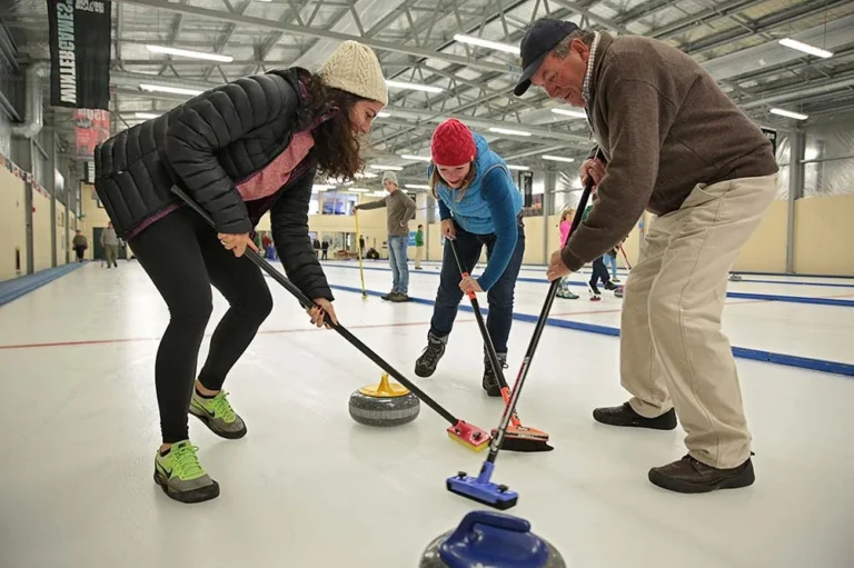 Curling in Naseby