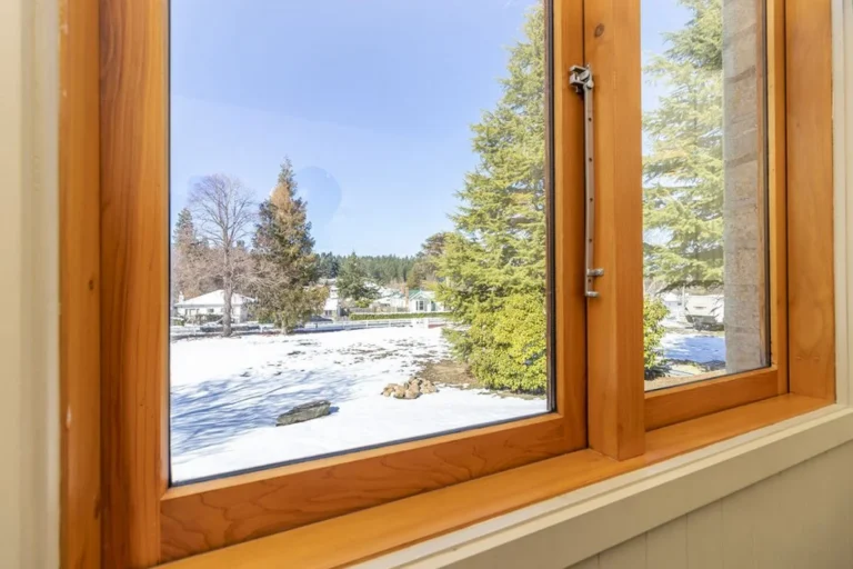 View from a warm apartment at Naseby