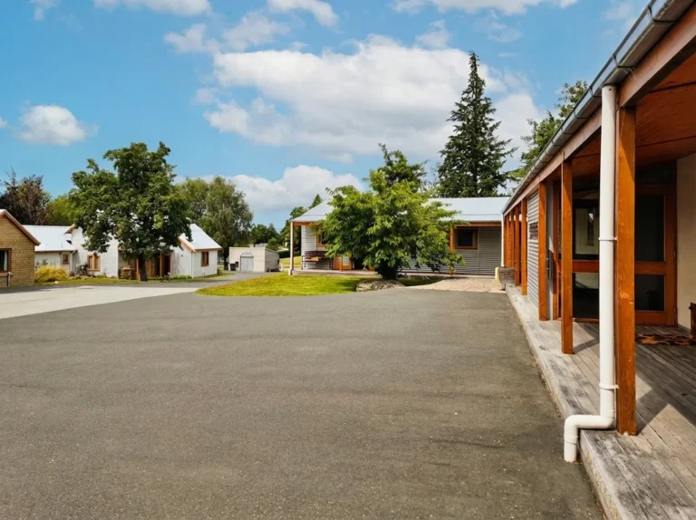 Spacious parking area